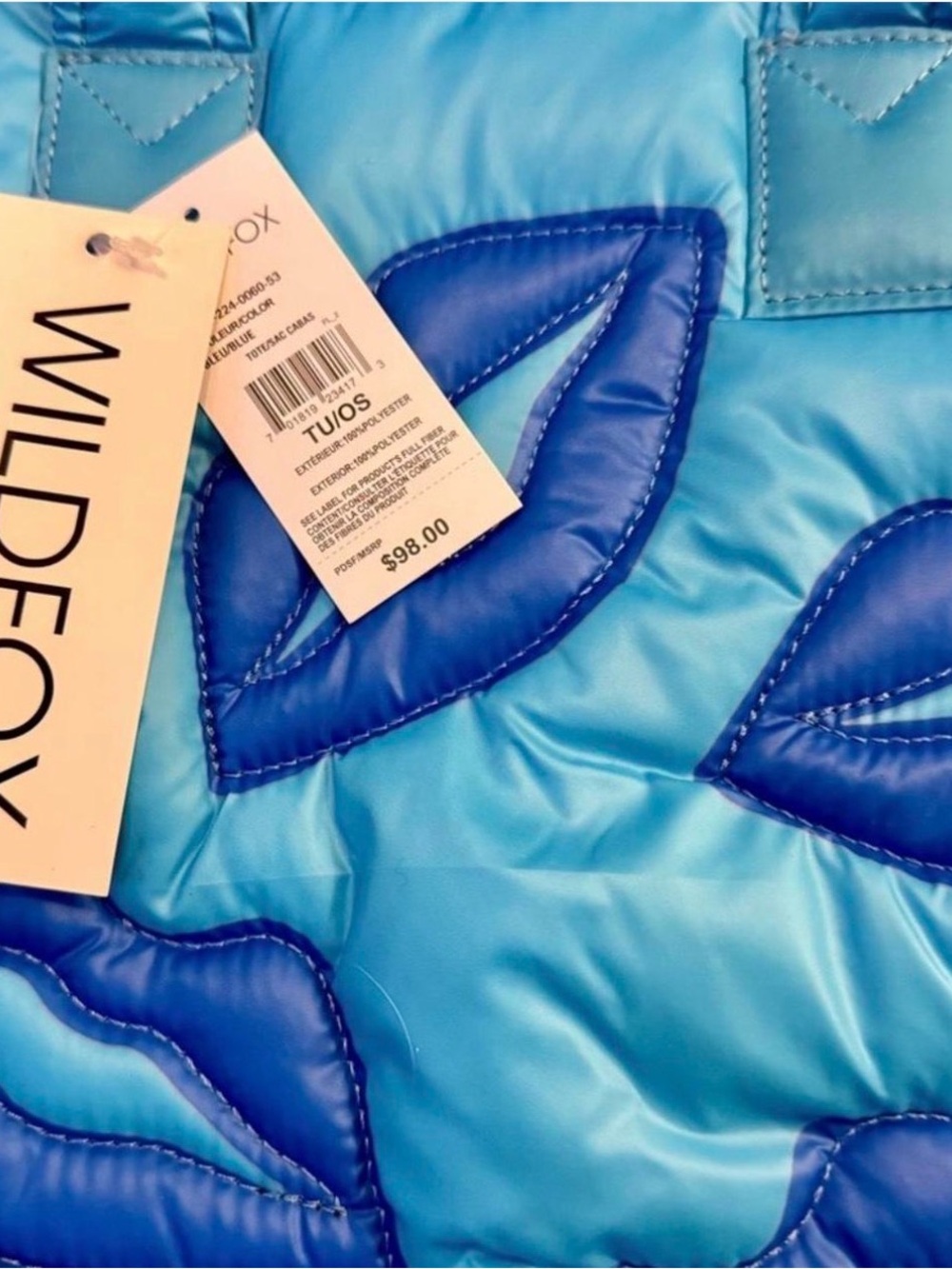 NEW WILDFOX BLUE PUFFER LIPS  TOTE BAG  BEACH POOL NWT SEALED $98 - Picture 3 of 5